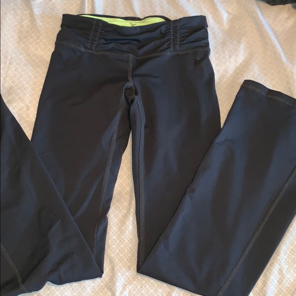 Yoga pants